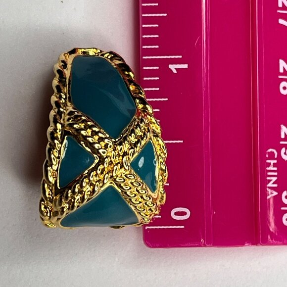Vintage Gold-Tone Clip-On Earrings With Teal Enamel & Textured Rope Design - Picture 6 of 6